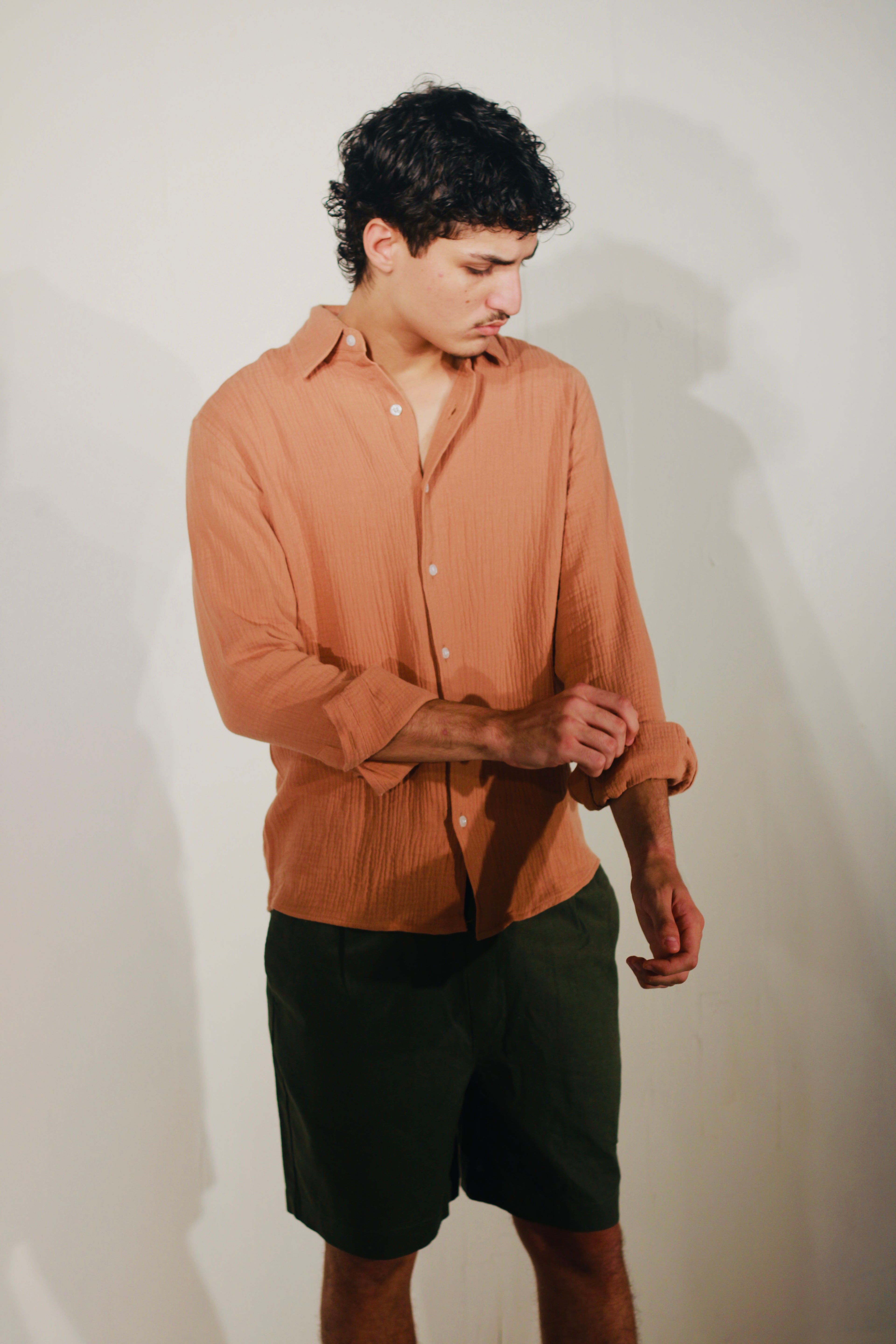 CLASSIC LONG SLEEVE SHIRT - HAZELNUT