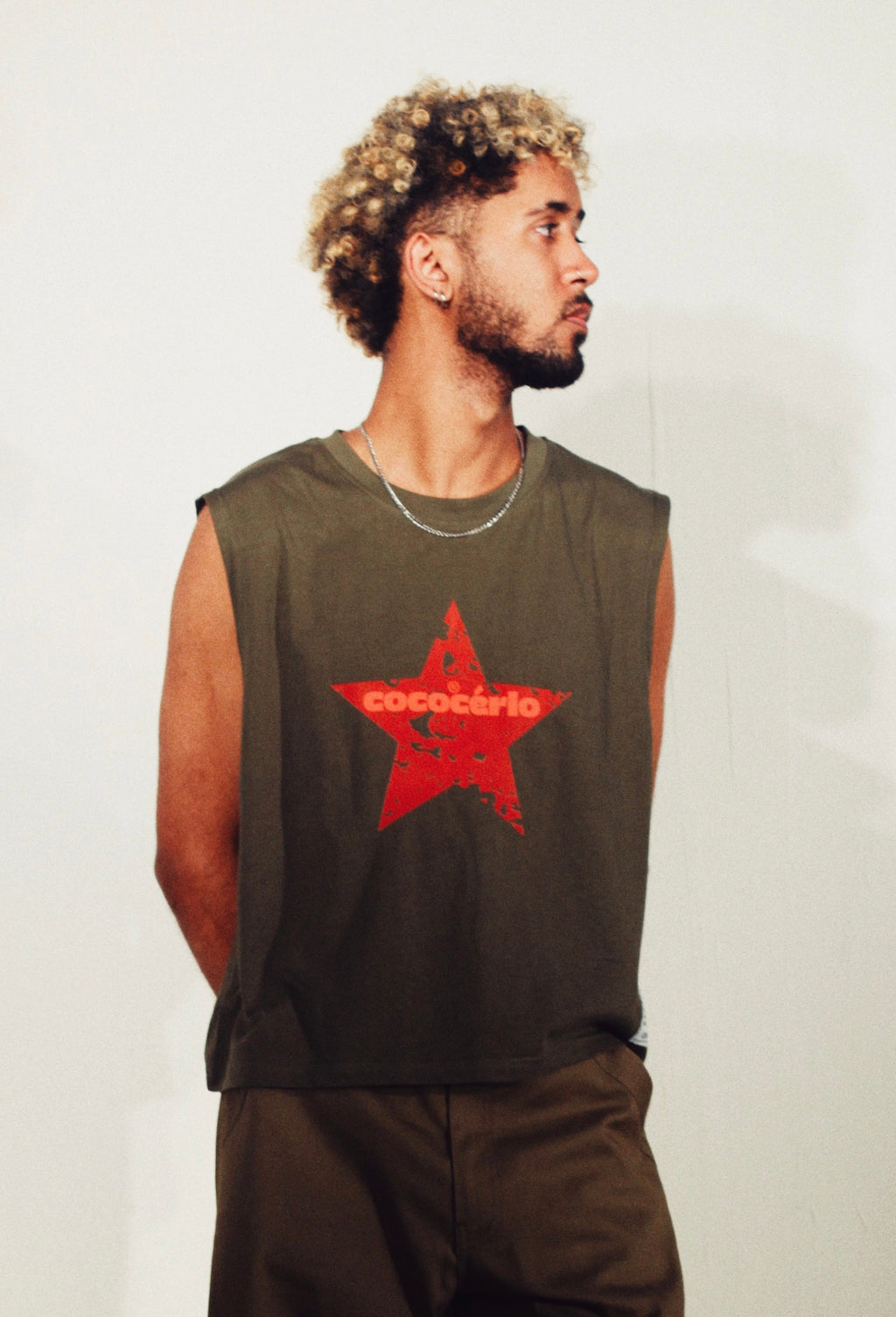 STAR CROPPED TANK - MILITARY