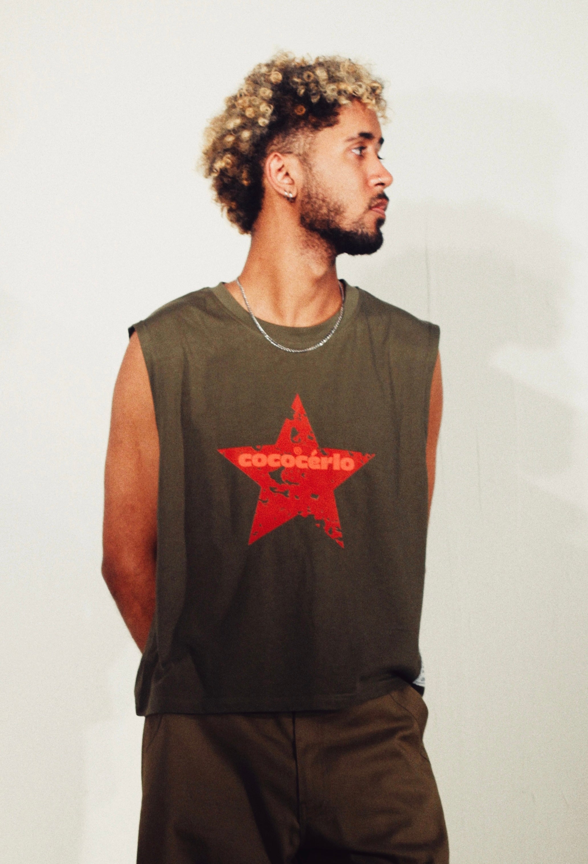 STAR CROPPED TANK - MILITARY