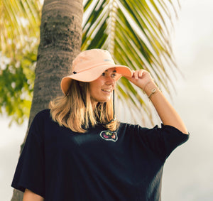 BUBBLEGUM FISHERMAN HAT.