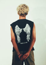 Load image into Gallery viewer, ANGELS WINGS CROPPED TANK - BLACK