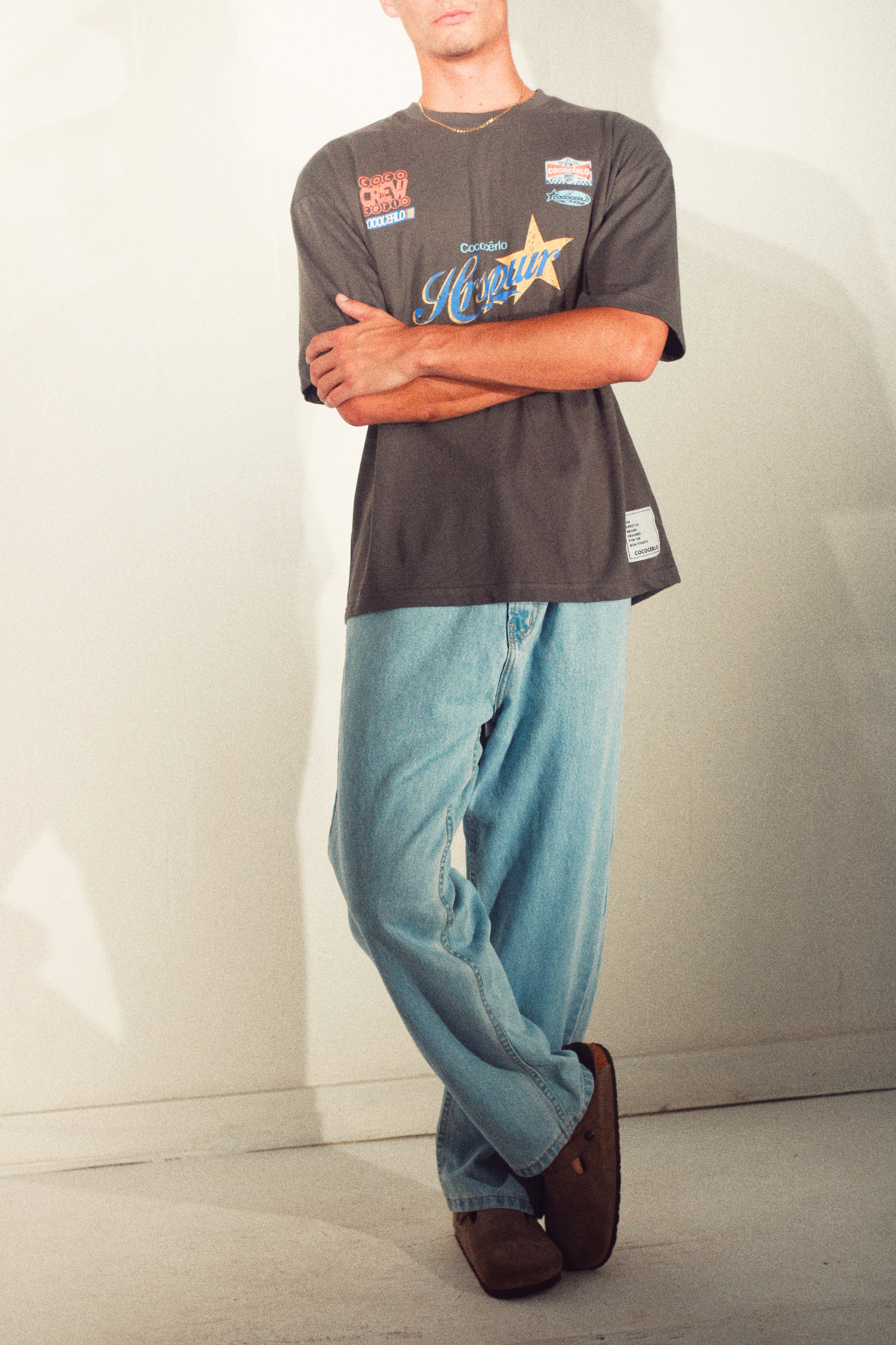 DENIM JEANS - LIGHT WASH