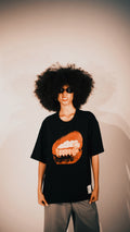 GRAPHIC TEE - COCO LIPS BLACK