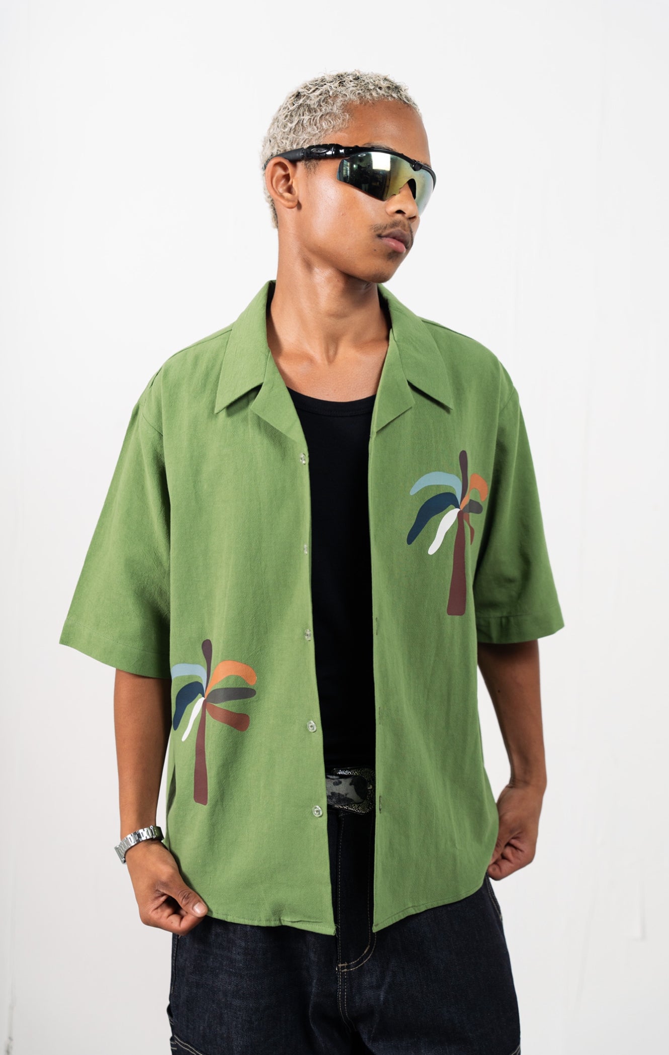 BUTTON DOWN SHIRT - GREEN PALMS