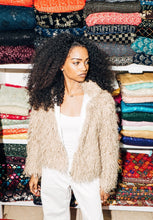 Load image into Gallery viewer, FUR JACKET - PEANUT
